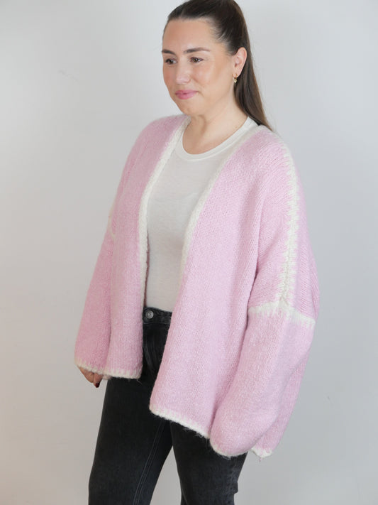 BLUSH WRAP Strickjacke Rosa/Creme - Bylillysophie.com⎢Mode & Accessoires
