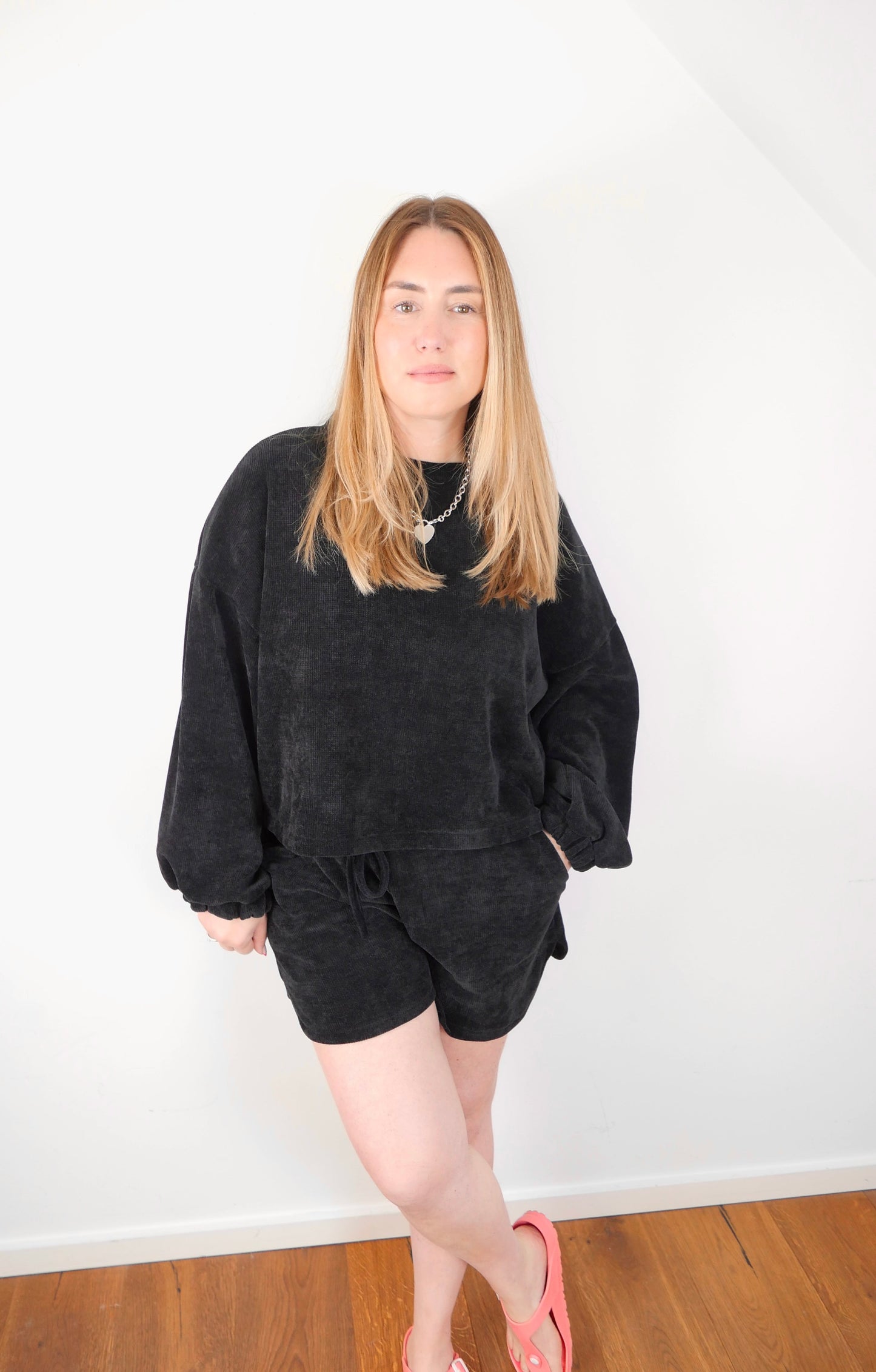 CHUNKY Sweatshirt+Shorts SET Schwarz - Bylillysophie