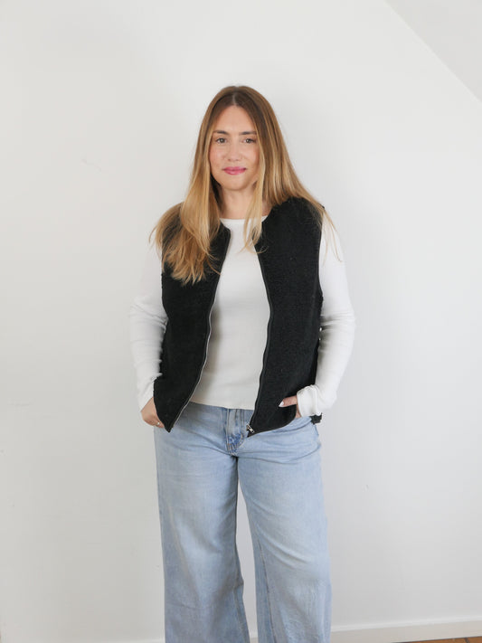 Fluff Teddy Weste Schwarz - Bylillysophie.com⎢Mode & Accessoires