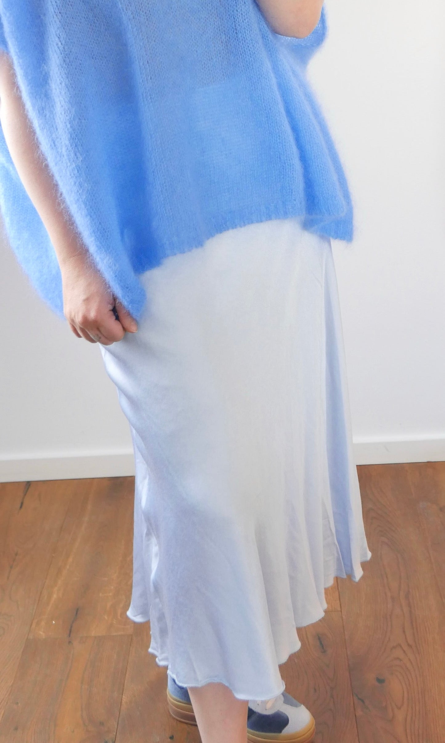 ICEBLUE Satinrock Hellblau - Bylillysophie