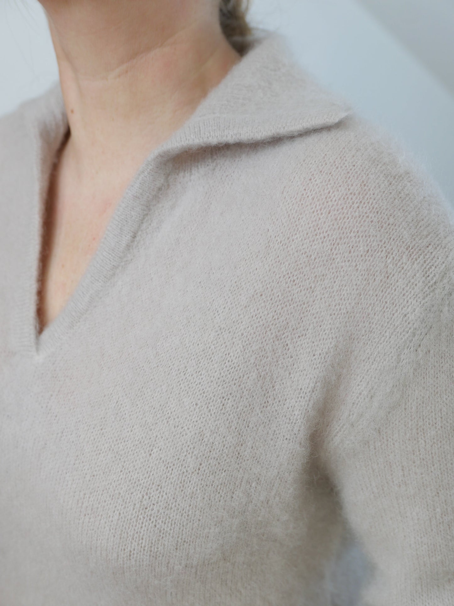 KNITTI Mohair Pullover helles Taupe - Bylillysophie.com⎢Mode & Accessoires