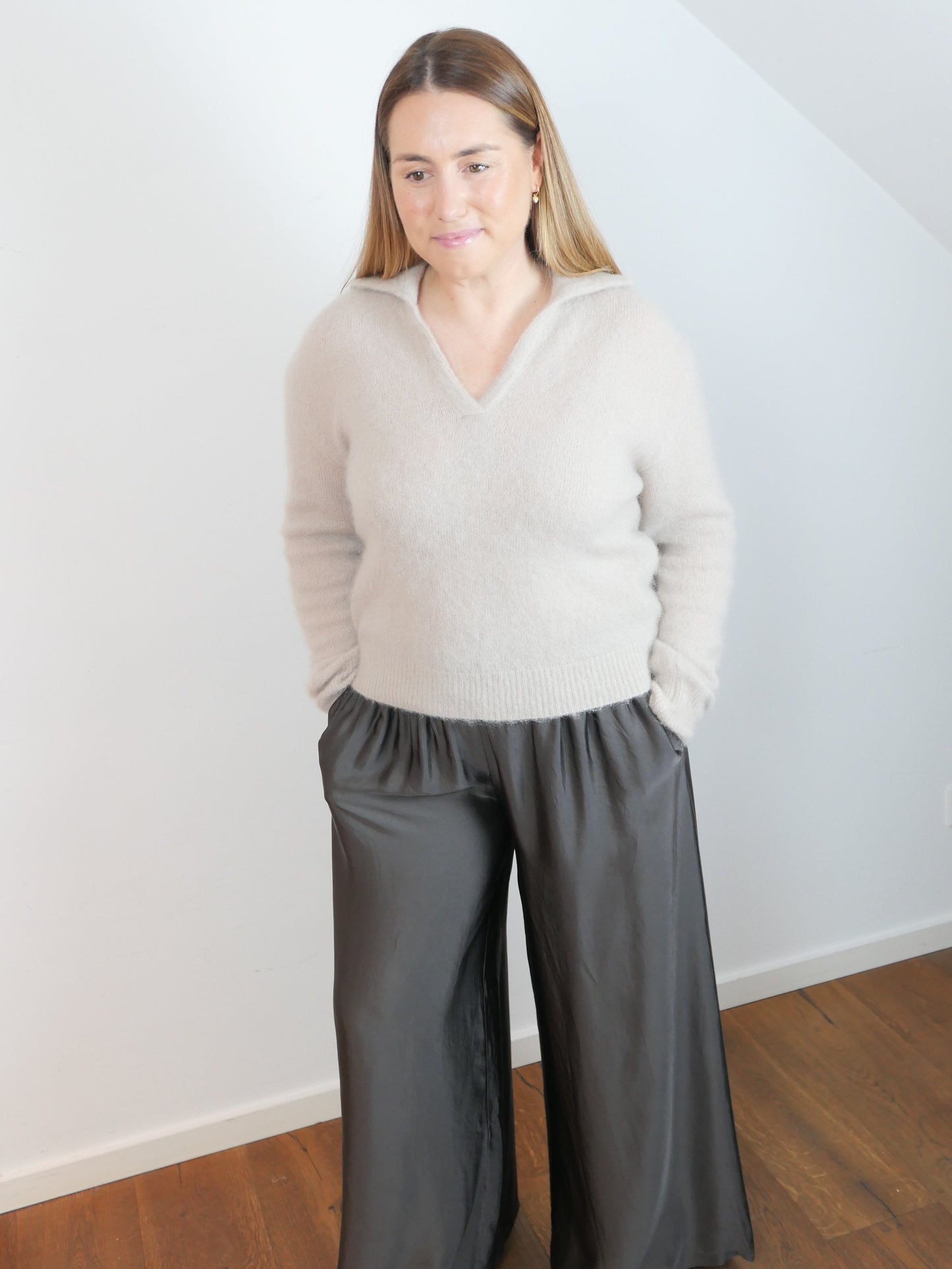 KNITTI Mohair Pullover helles Taupe - Bylillysophie.com⎢Mode & Accessoires