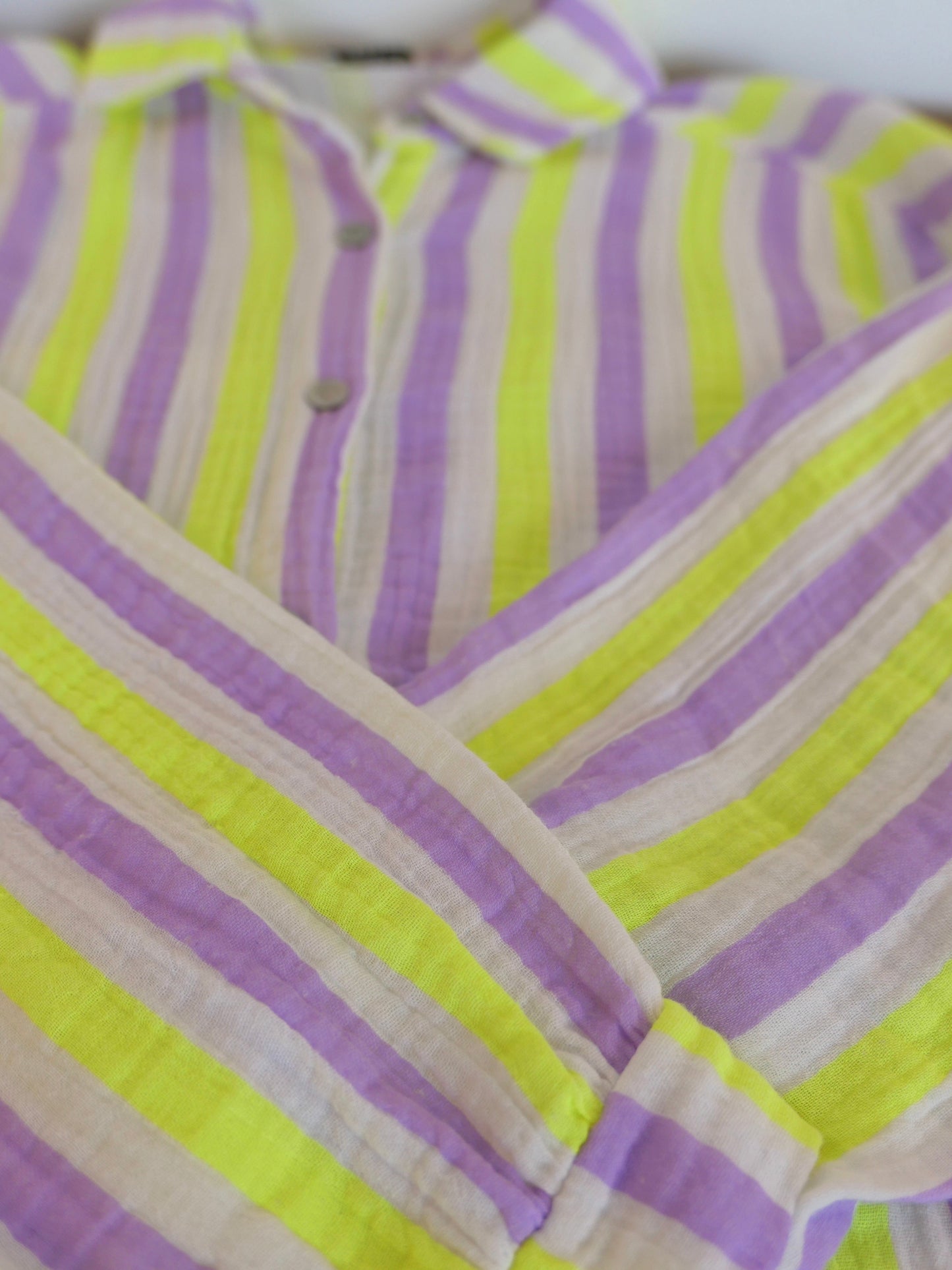 LILA LEMON Musselin Bluse - Bylillysophie.com⎢Mode & Accessoires