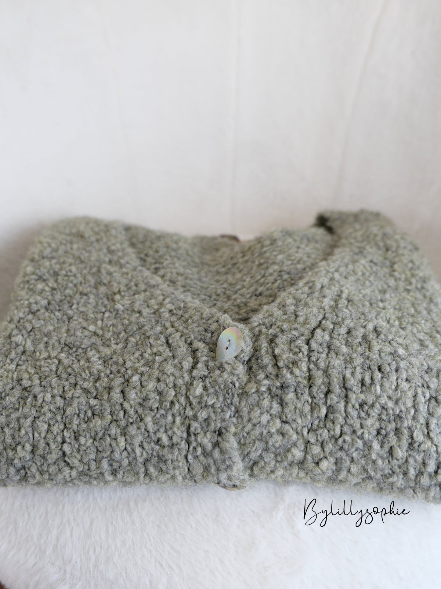 LOOSE - FIT Weste Khaki - Bylillysophie