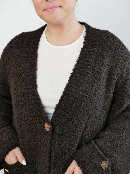 NEMA Boucle Cardigan Schokobraun - Bylillysophie.com⎢Mode & Accessoires