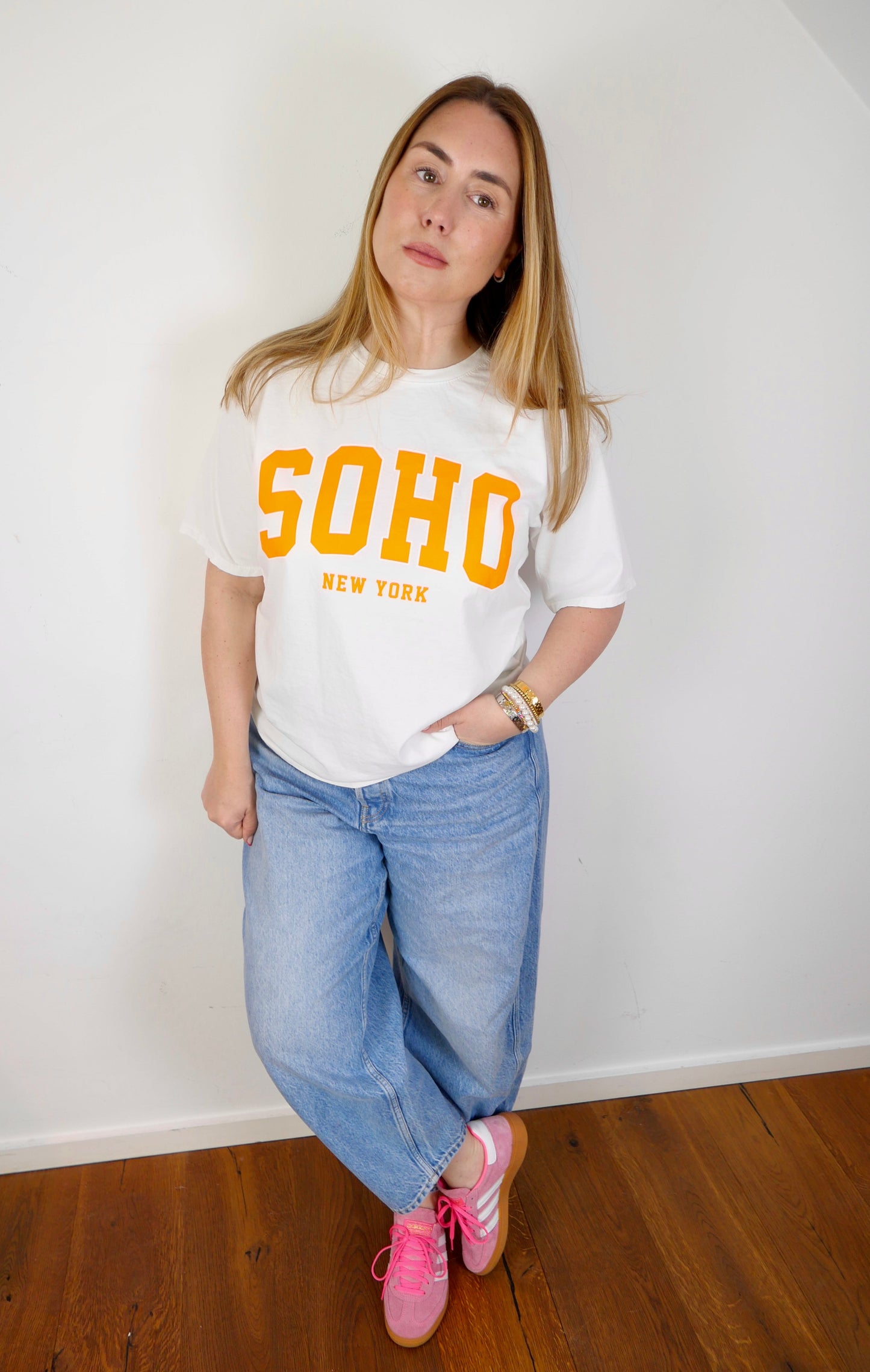 SOHO T-Shirt Weiß/Orange - Bylillysophie