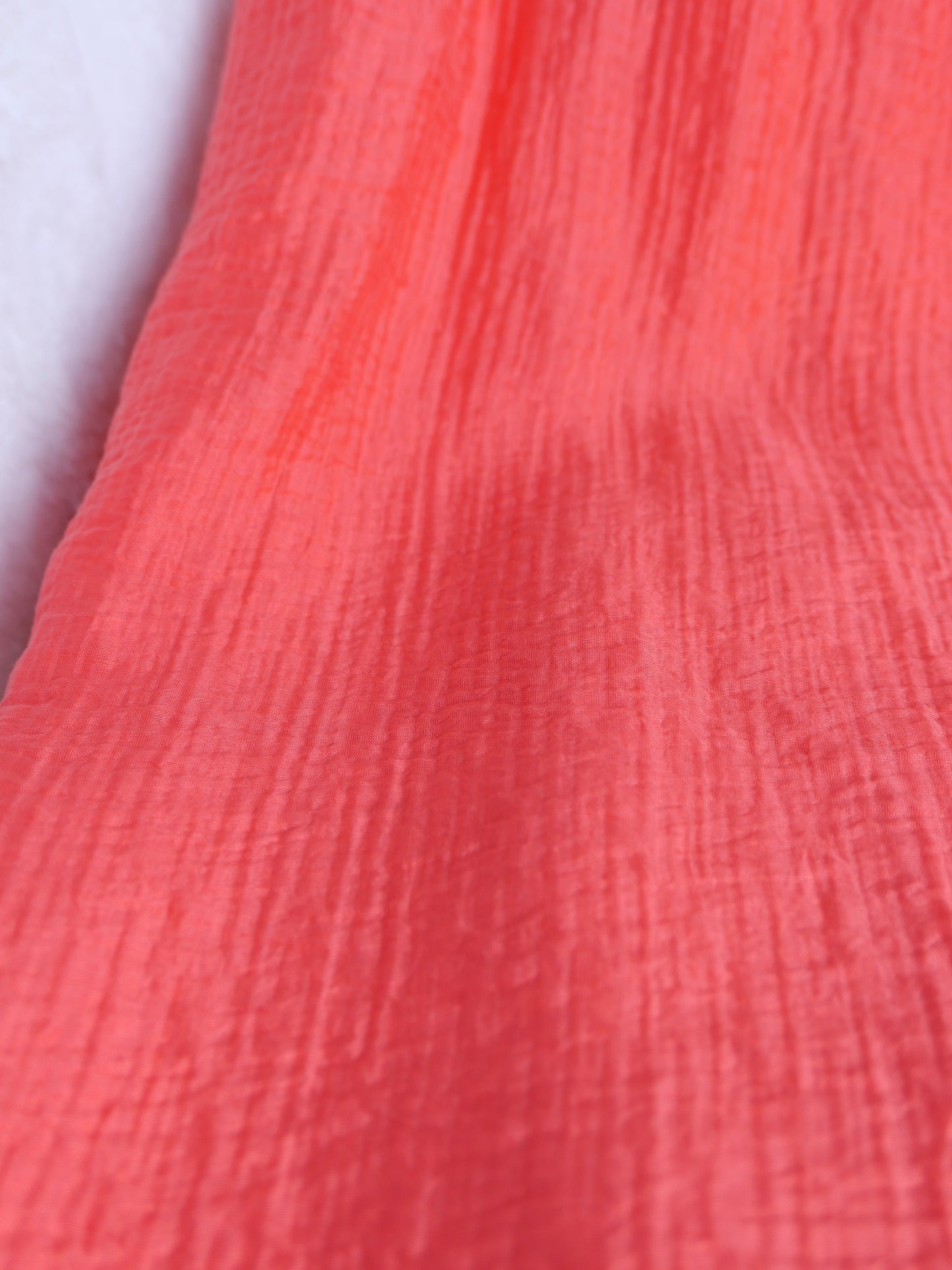 SOLINA Oversize Musselin Kleid Coral - Bylillysophie
