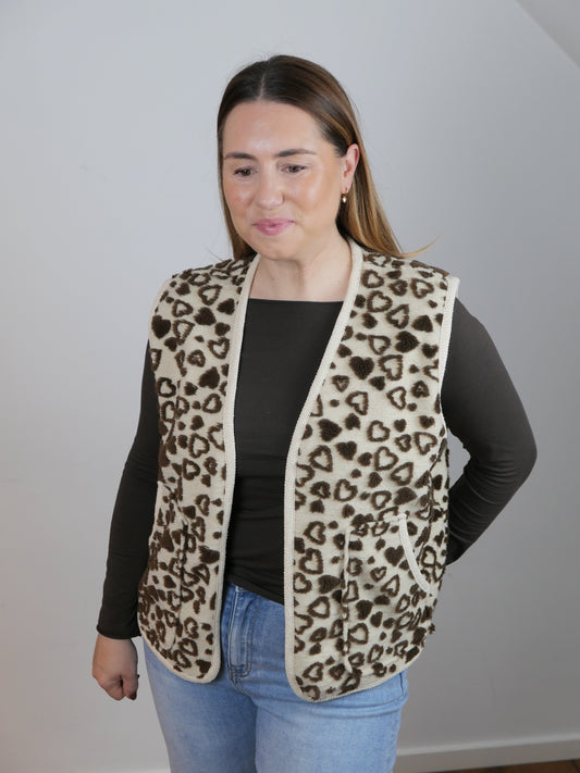 SUPER HEART Weste Creme/Braun - Bylillysophie.com⎢Mode & Accessoires