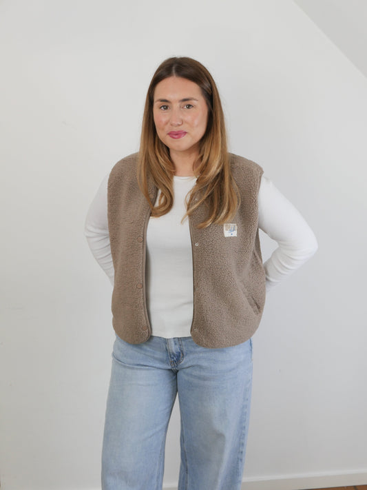 Ted Teddy Weste Taupe - Bylillysophie.com⎢Mode & Accessoires