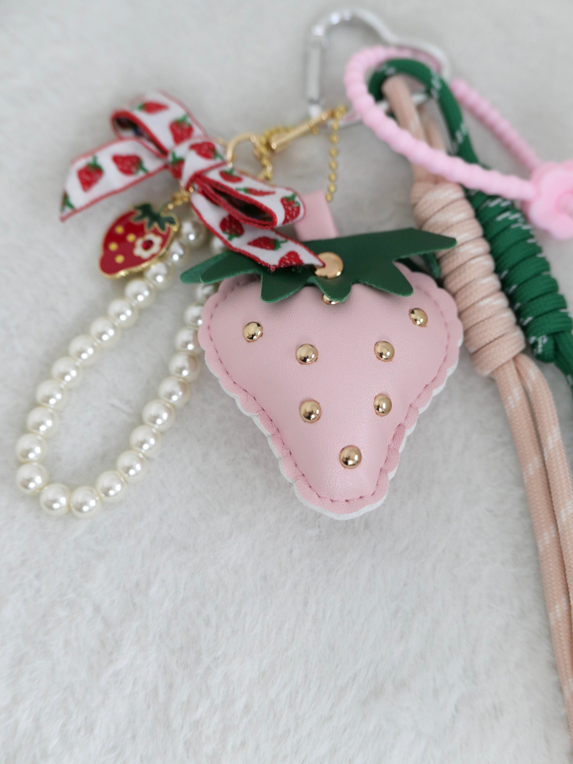 BERRY Bag Charm - Bylillysophie.com⎢Mode & Accessoires