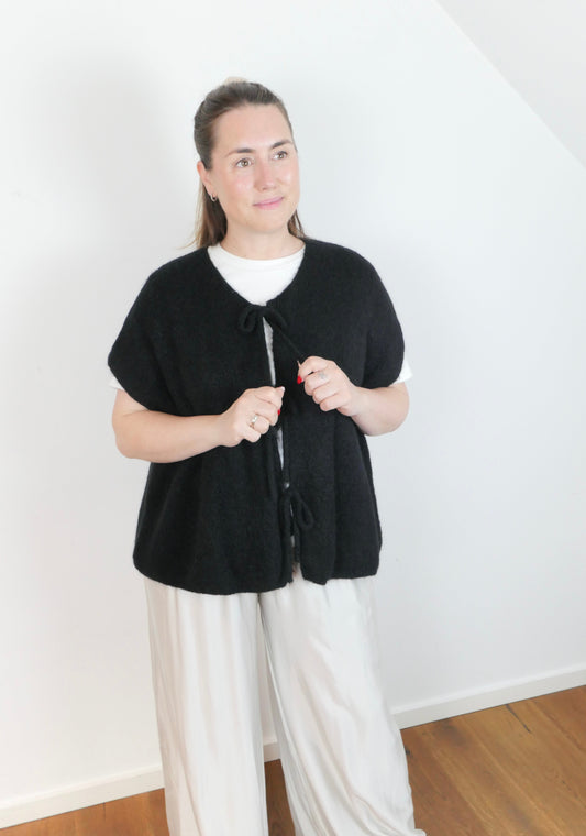 BOW Pullunder Schwarz - Bylillysophie.com⎢Mode & Accessoires