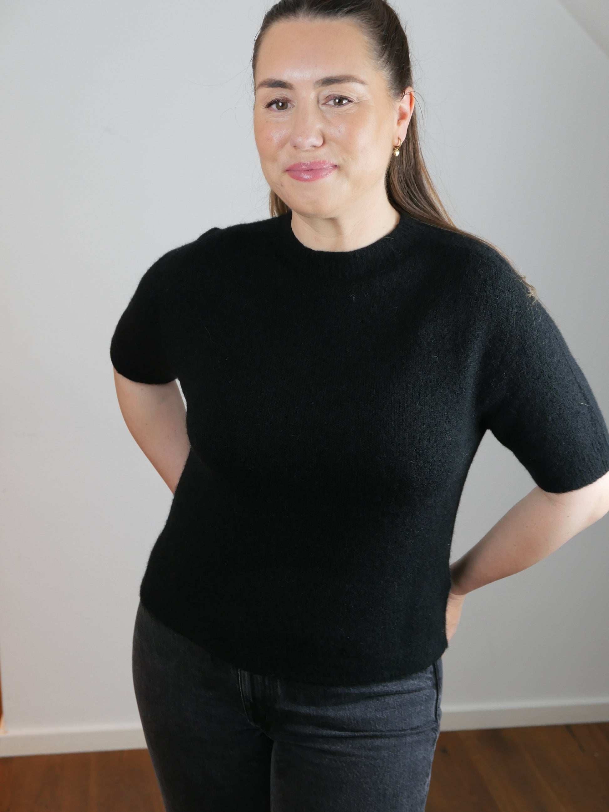 CLÈA Alpaka Shirt Schwarz - Bylillysophie.com⎢Mode & Accessoires