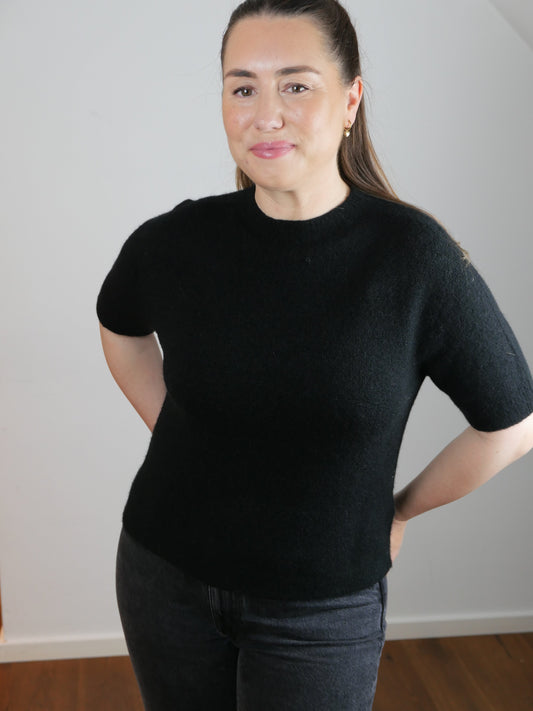 CLÈA Alpaka Shirt Schwarz - Bylillysophie.com⎢Mode & Accessoires