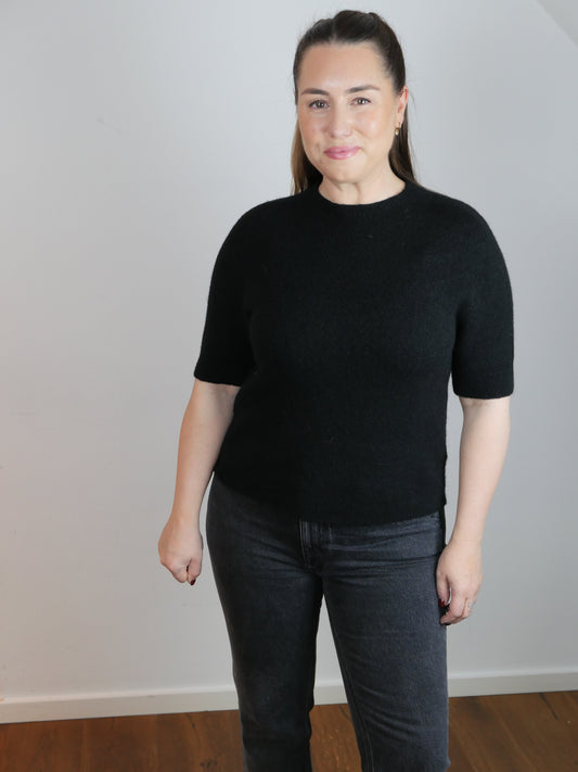 CLÈA Alpaka Shirt Schwarz - Bylillysophie.com⎢Mode & Accessoires