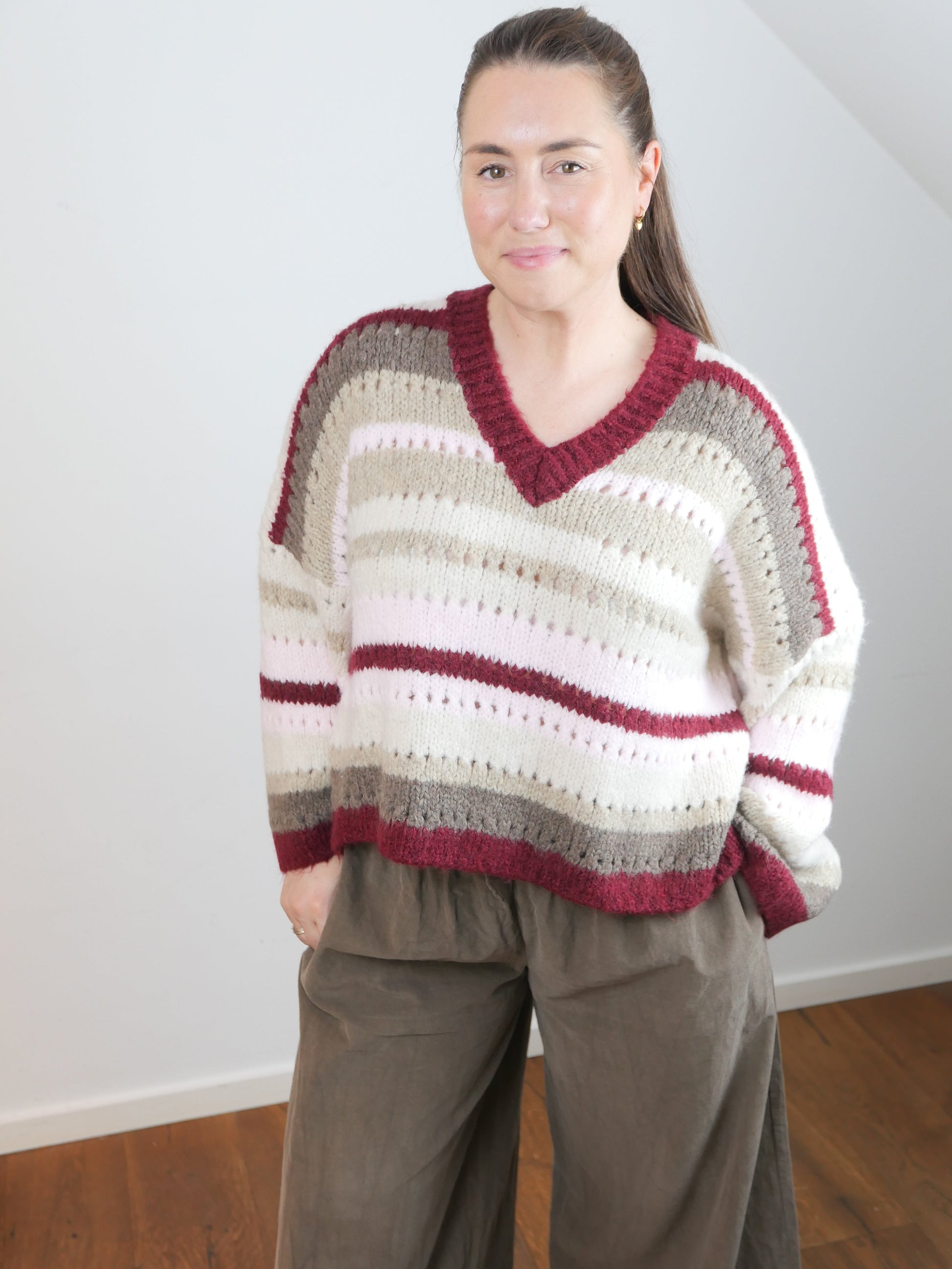 EMBY Pullover Strick Burgundy/Creme - Bylillysophie.com⎢Mode & Accessoires