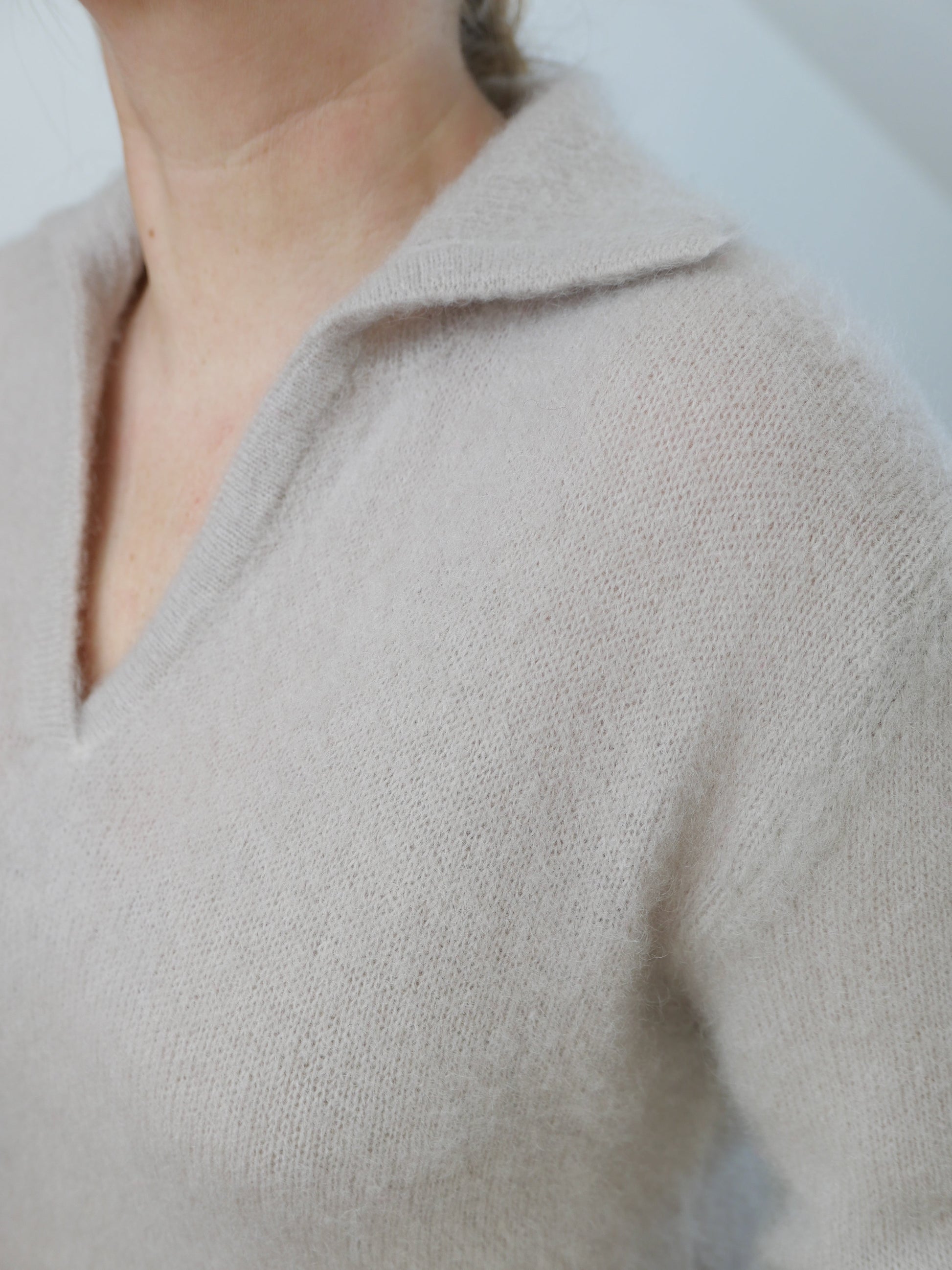 KNITTI Mohair Pullover helles Taupe - Bylillysophie.com⎢Mode & Accessoires