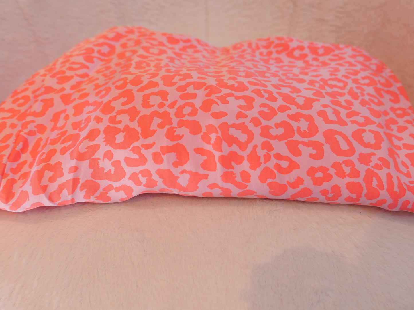 LEO Satin Hose Coral - Bylillysophie