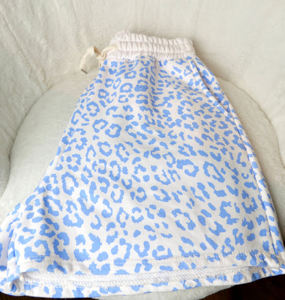 LEO Shorts Blau - Bylillysophie