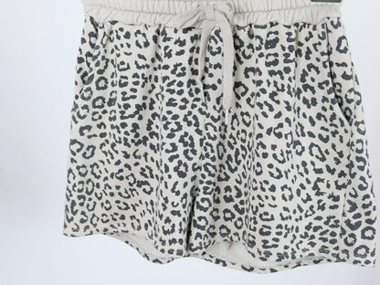 LEO Shorts Taupe - Bylillysophie