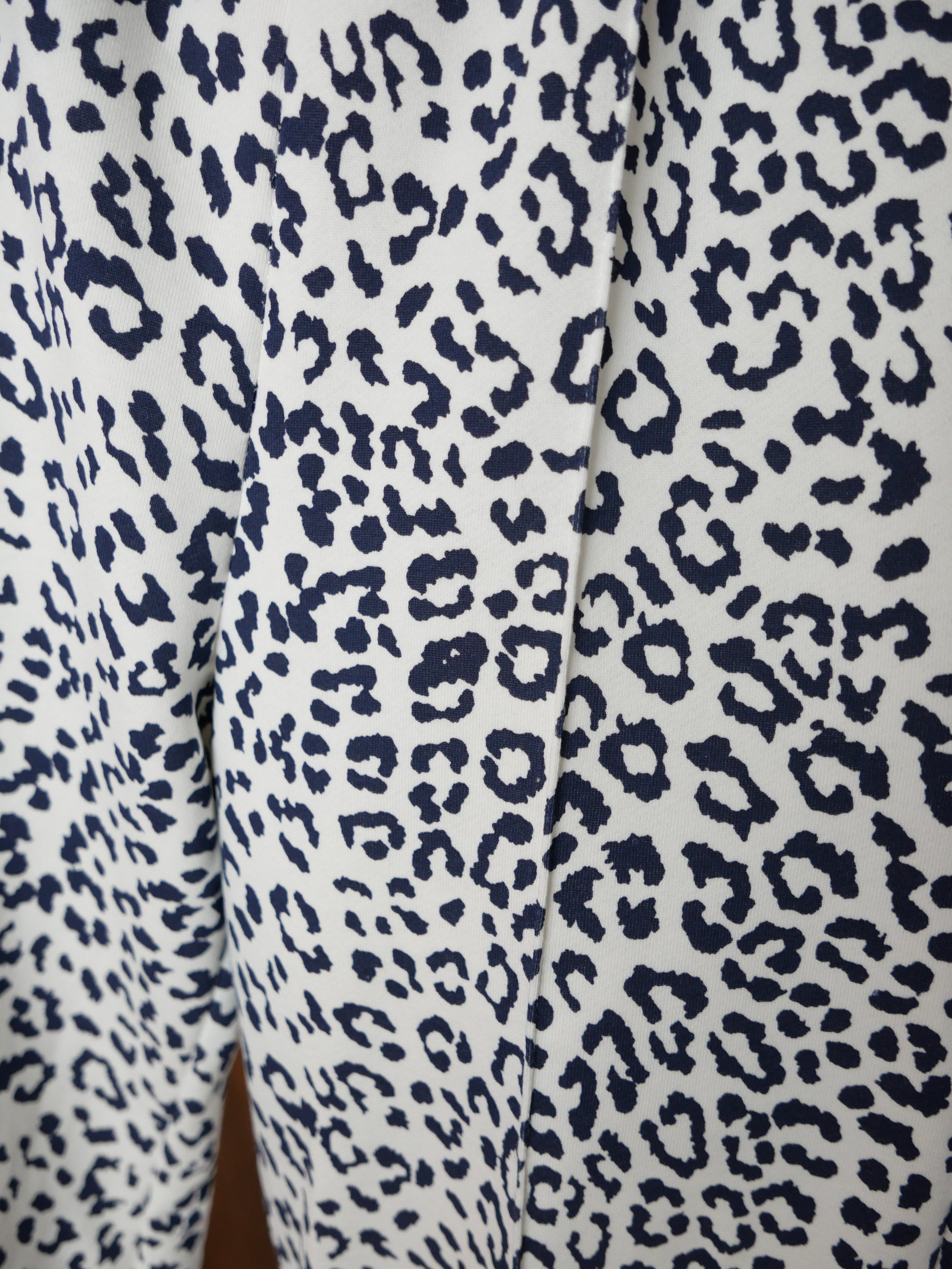 LEOVA Sweatpants Leo Navy/Weiss - Bylillysophie