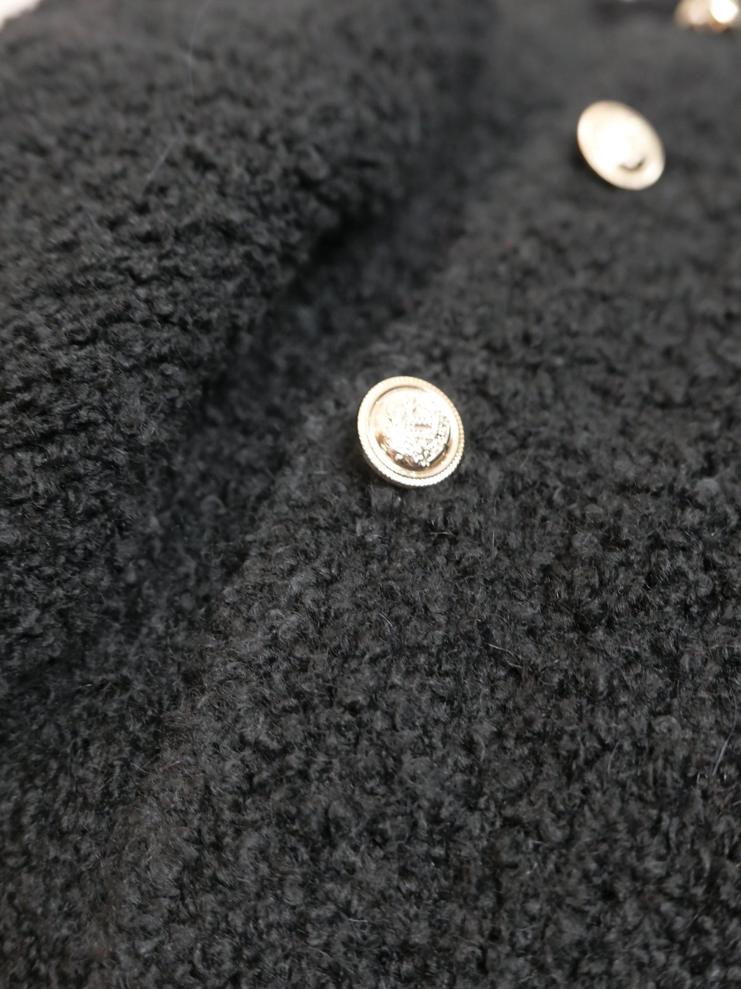 MAISON BOUCLÈ Cardigan Schwarz - Bylillysophie.com⎢Mode & Accessoires