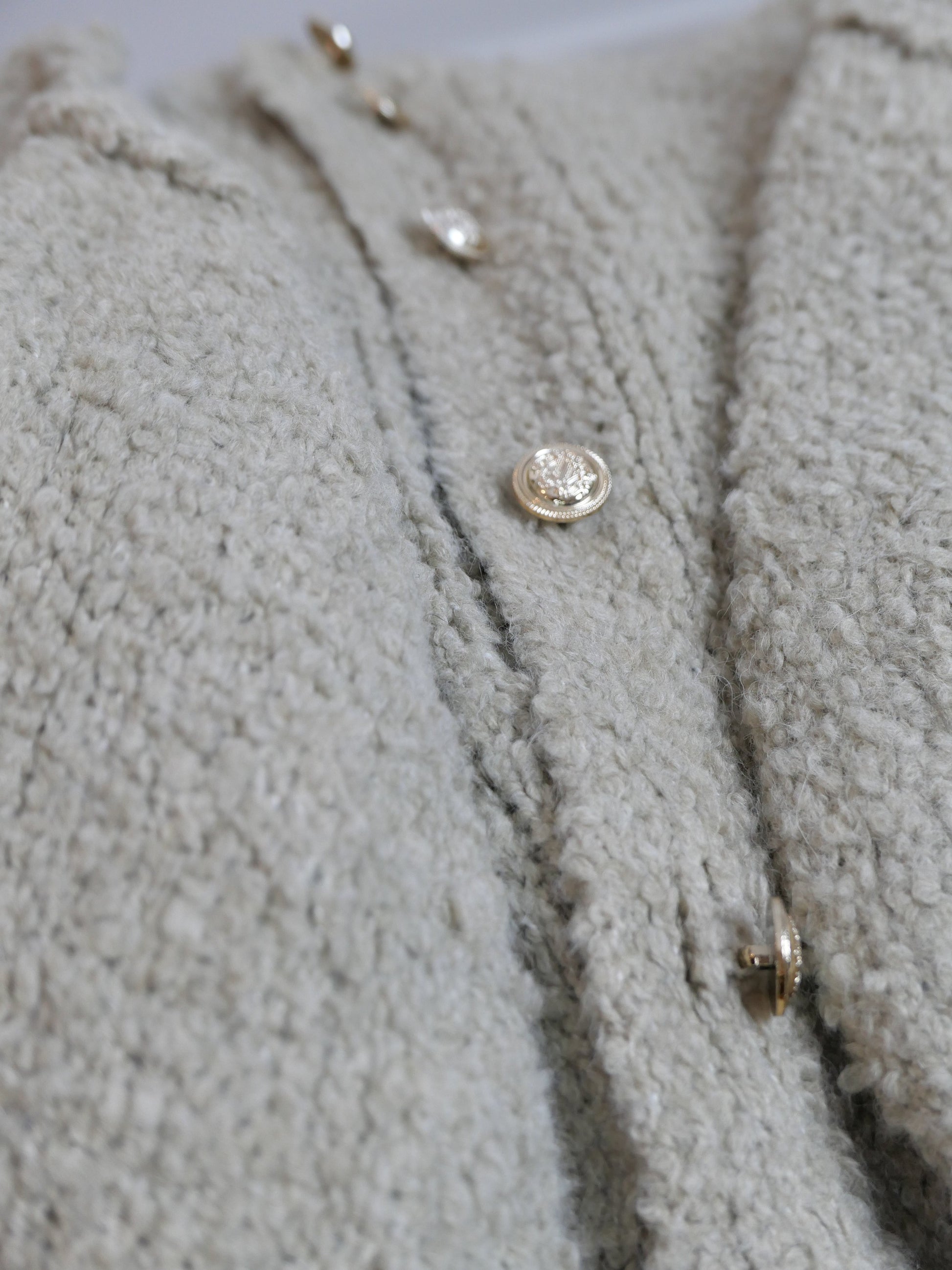 MAISON BOUCLÈ Cardigan Taupe - Bylillysophie.com⎢Mode & Accessoires