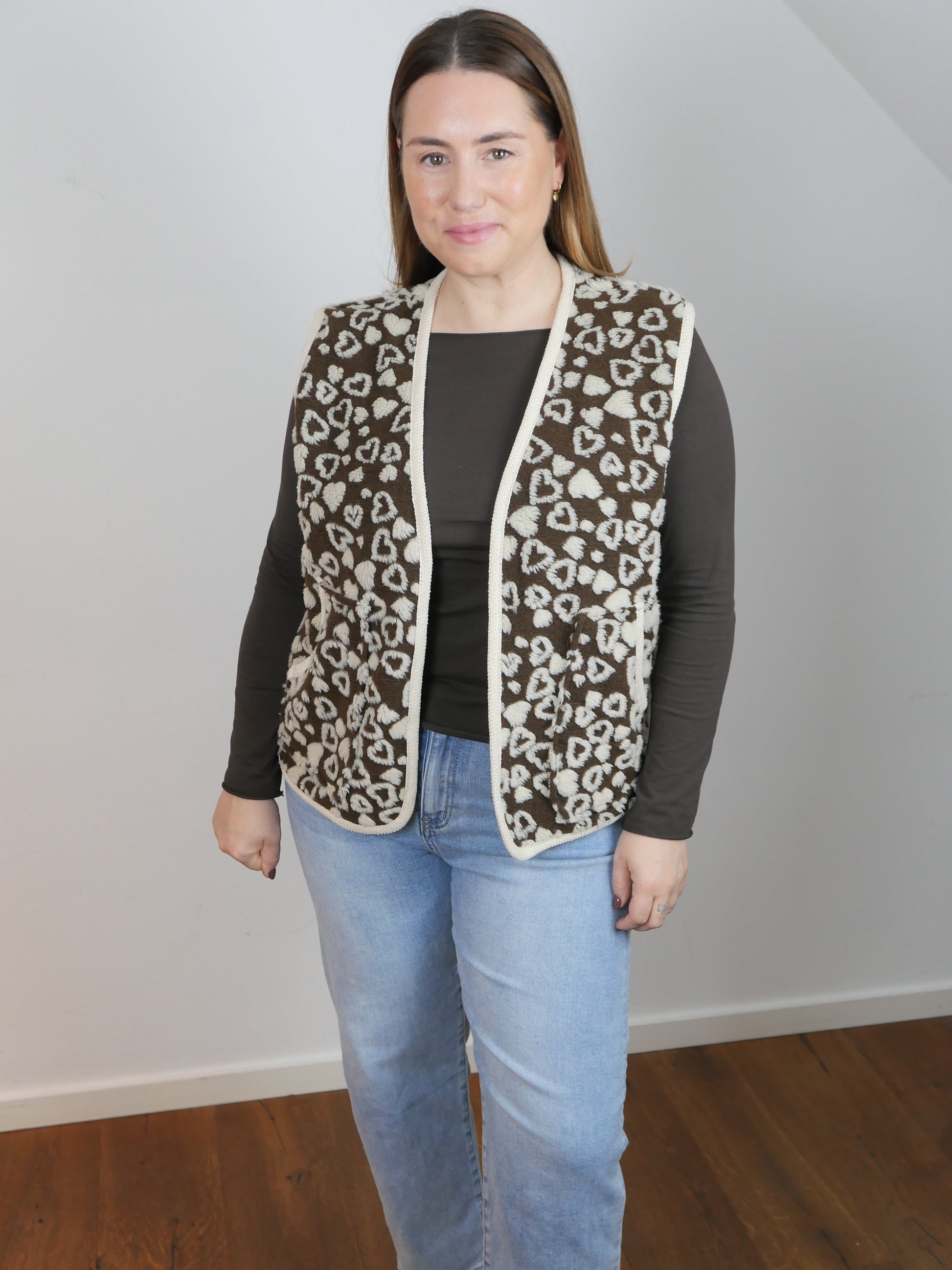SUPER HEART Weste Braun/Creme - Bylillysophie.com⎢Mode & Accessoires