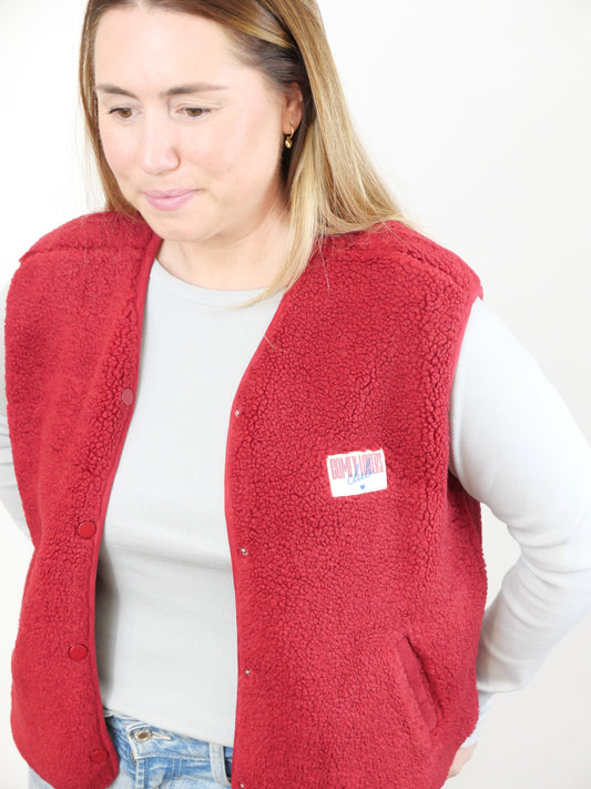 TED Teddy Weste Dunkelrot - Bylillysophie.com⎢Mode & Accessoires